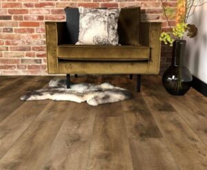 Klik PVC Gelasta 7002 Nevada Valley Oak Cinnamon